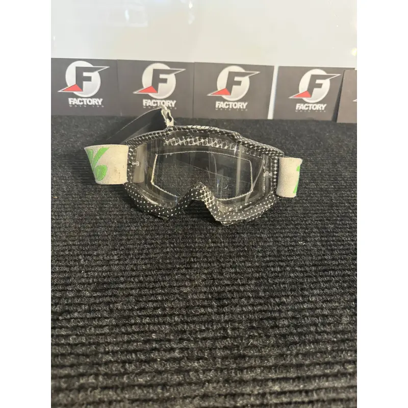 100% Accuri Goggles