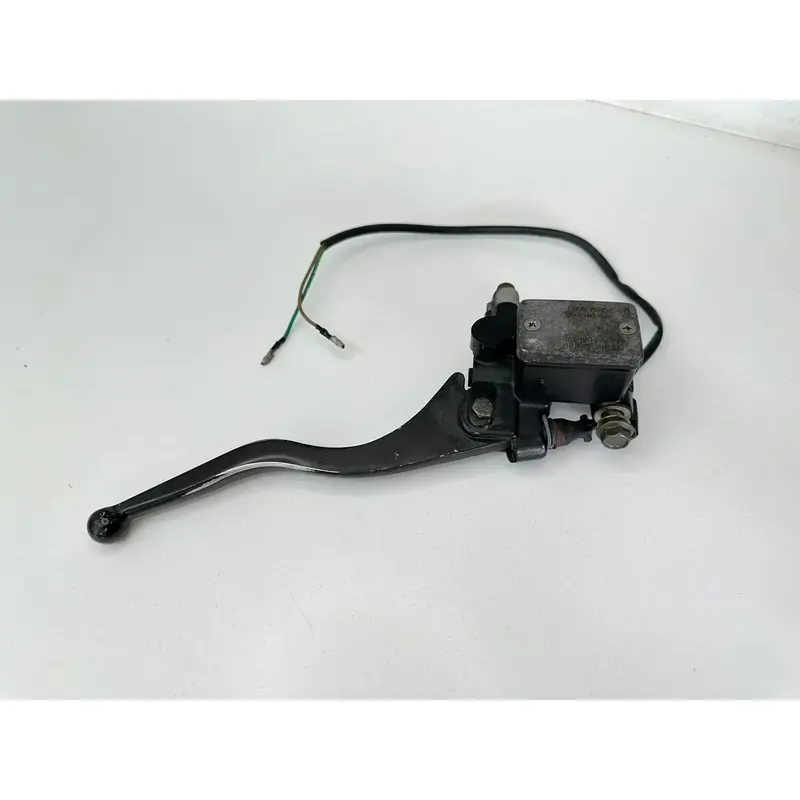 USED OEM 06-07 POLARIS 200 SAWTOOTH / 06-23 PHOENIX FRONT BRAKE MASTER CYLINDER