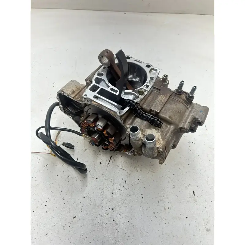 02 2002 Polaris Sportsman 500 H.O. 4x4 OEM GOOD! Bottom End Engine Motor Cases