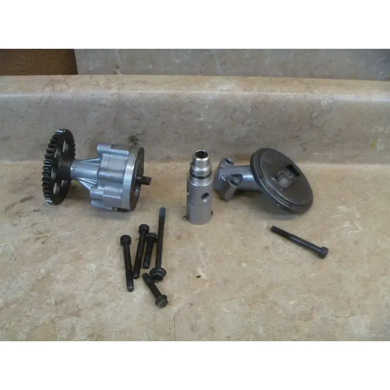 Yamaha 1000 FZR FZR1000-U Used Engine Oil Pump 1988 Vintage YB89