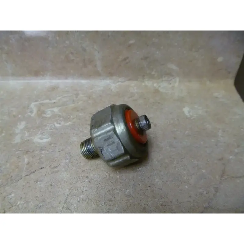 Honda 650 CB CUSTOM CB650-C Used Engine Oil Pressure Switch 1981 HB179