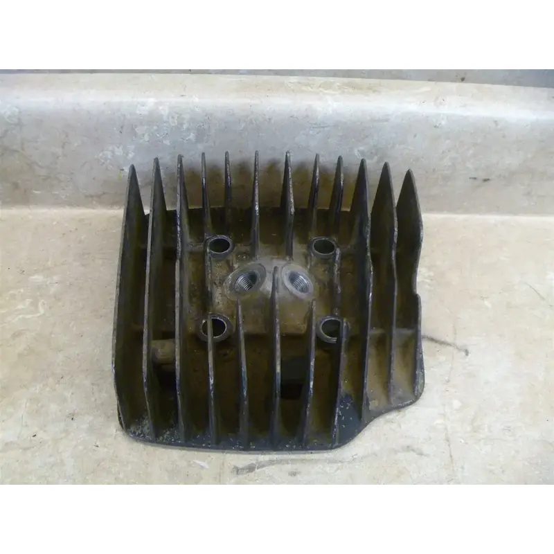 Kawasaki 175 KD ENDURO KD175 Used Engine Cylinder Head 1979 KB76