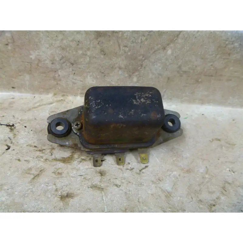 Kawasaki 400 KZ KZ400S KZ400-S Used Regualtor 1975 Vintage KB74