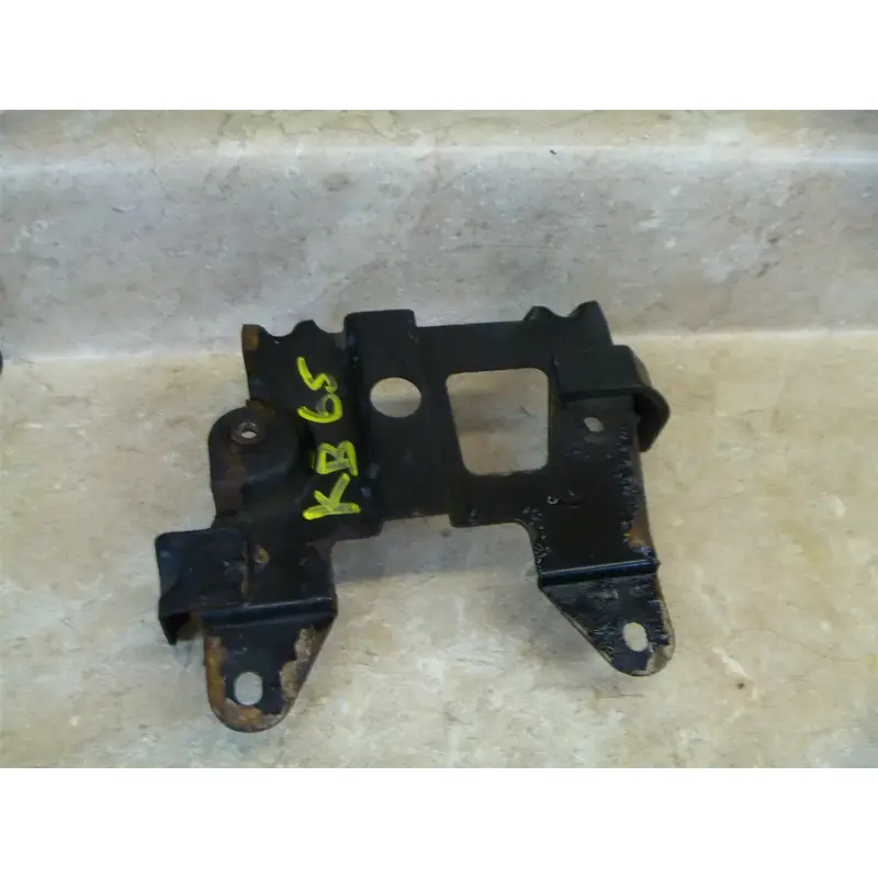 Kawasaki 750 GPZ ZX750 GPZ750 Used Electrical Bracket 1984 KB65