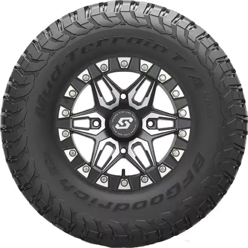 BF Goodrich 40964 Mud Terrain KM3 Tire