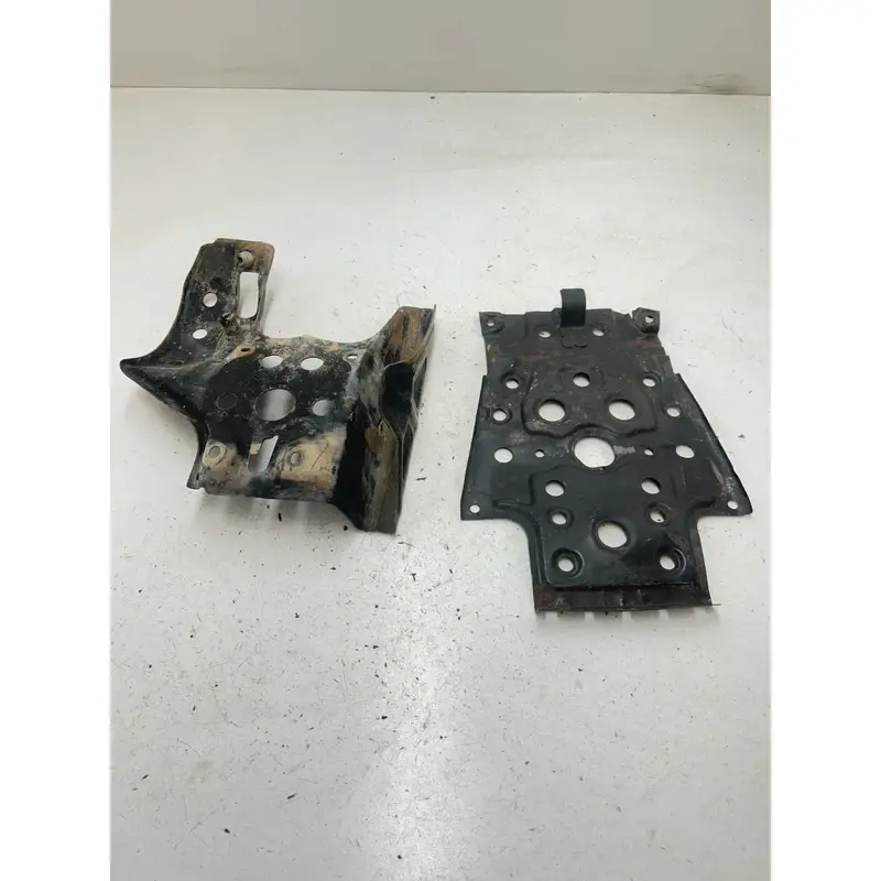86 1986 Honda Fourtrax TRX200SX Trx 200 Sx OEM Skid Plate Bash Engine Swingarm