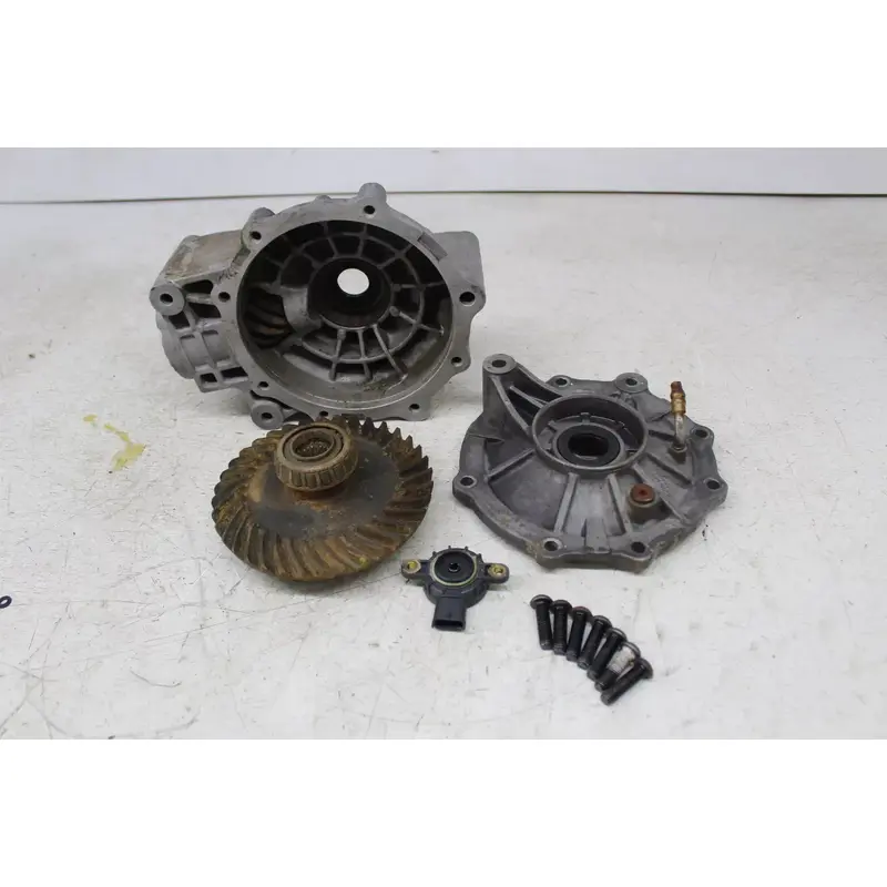 2014 Can-Am Maverick 1000R 4x4 XRS REAR BACK DIFFERENTIAL HOUSING CASES COVERS