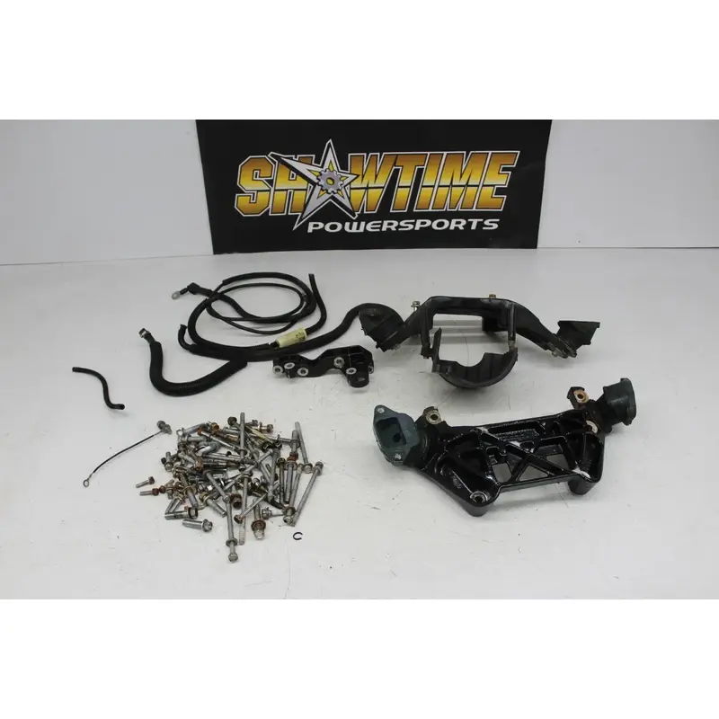 01 YAMAHA LS2000 ENGINE MOTOR MOUNTS WITH BOLTS AND HARDWARE