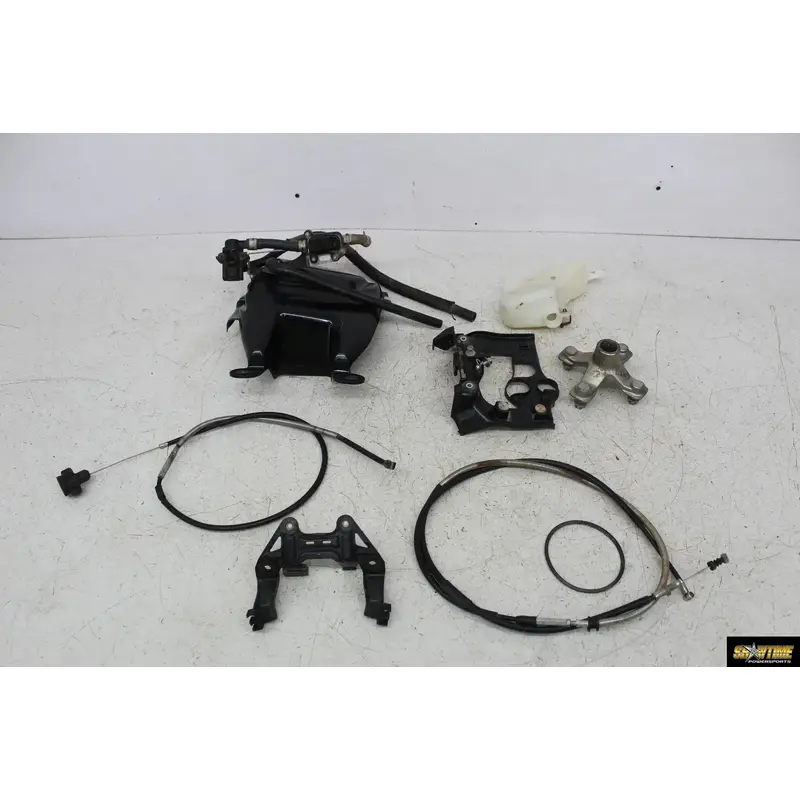 09 YAMAHA YFZ450R YFZ450 PARTS AND HARDWARE NUTS BOLTS TANK HUB COVER