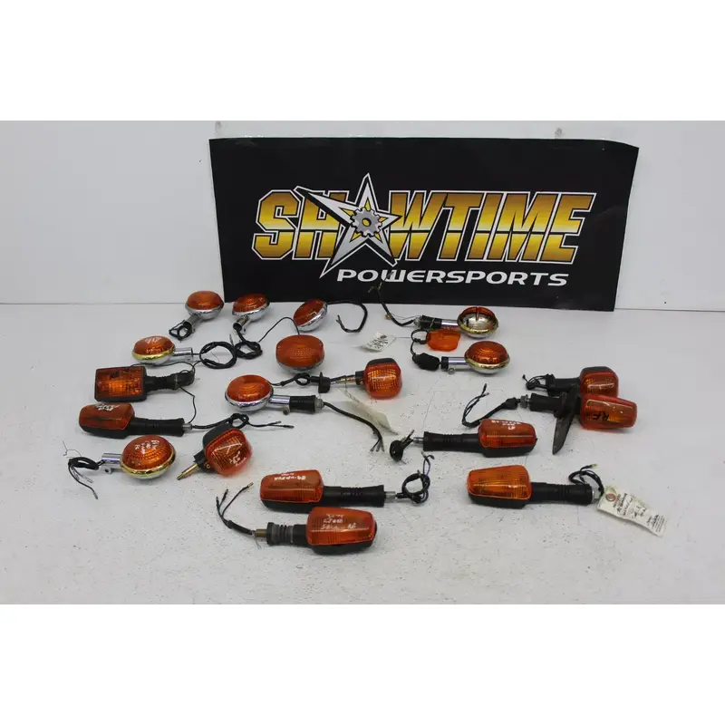 YAMAHA TURN SIGNAL LOT