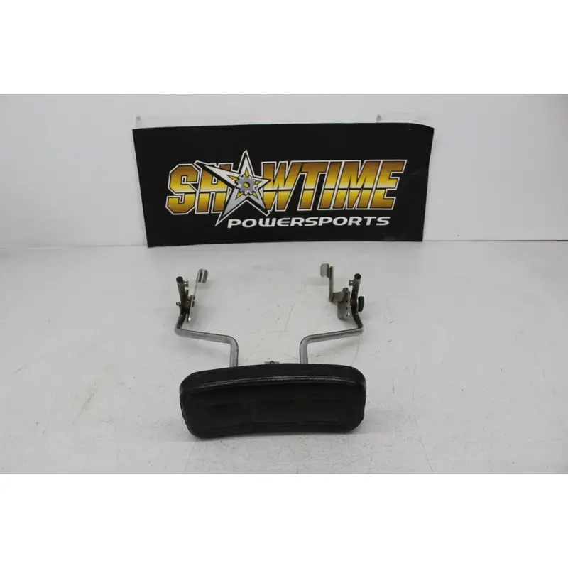 86 SUZUKI GV1200 AFTERMARKET  BACK REST SISSY BAR