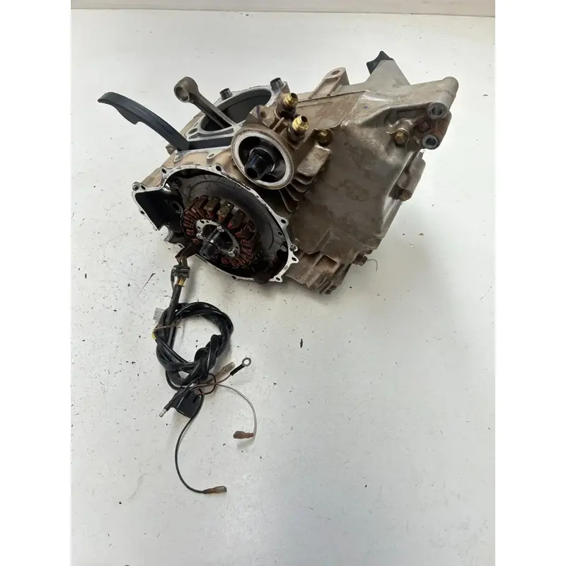 06 2006 Polaris Trail Boss 330 2x4 OEM Bottom End Engine Motor Cases Crank  READ
