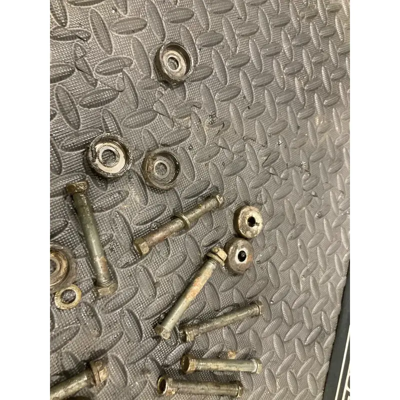 A-Arm Bolts Nuts Washers Kit For Yamaha Blaster 200 Banshee Warrior 350