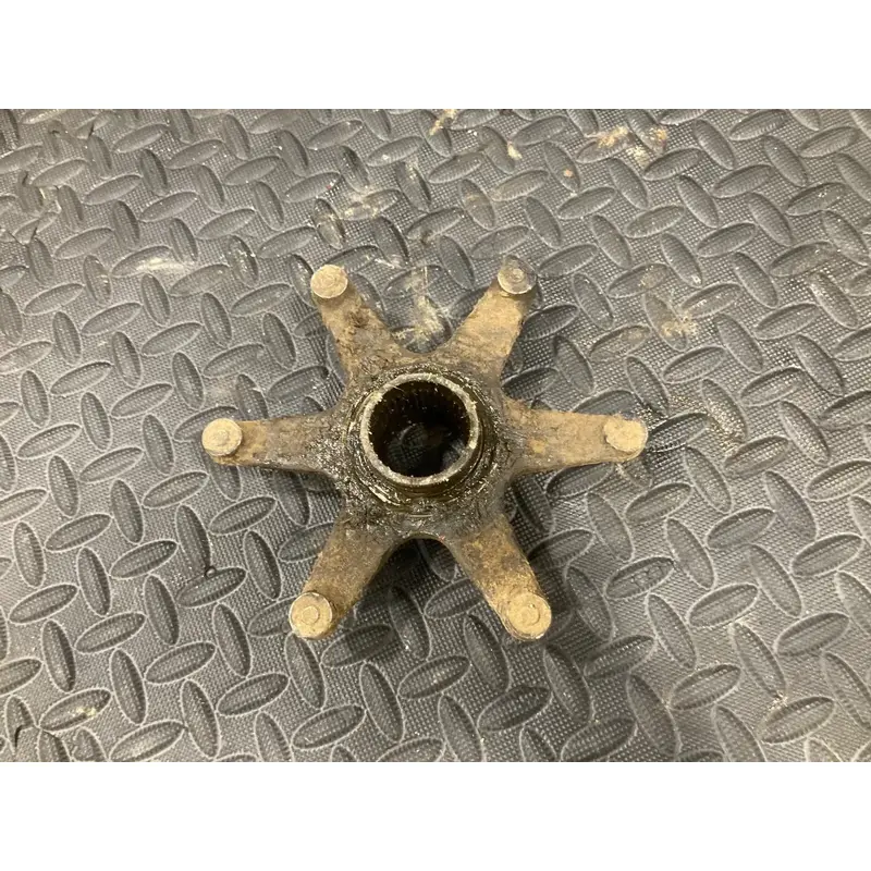 91-04 YAMAHA WARRIOR 350 REAR WHEEL AXLE DISC HUB ROTOR HUB FLANGE GOOD