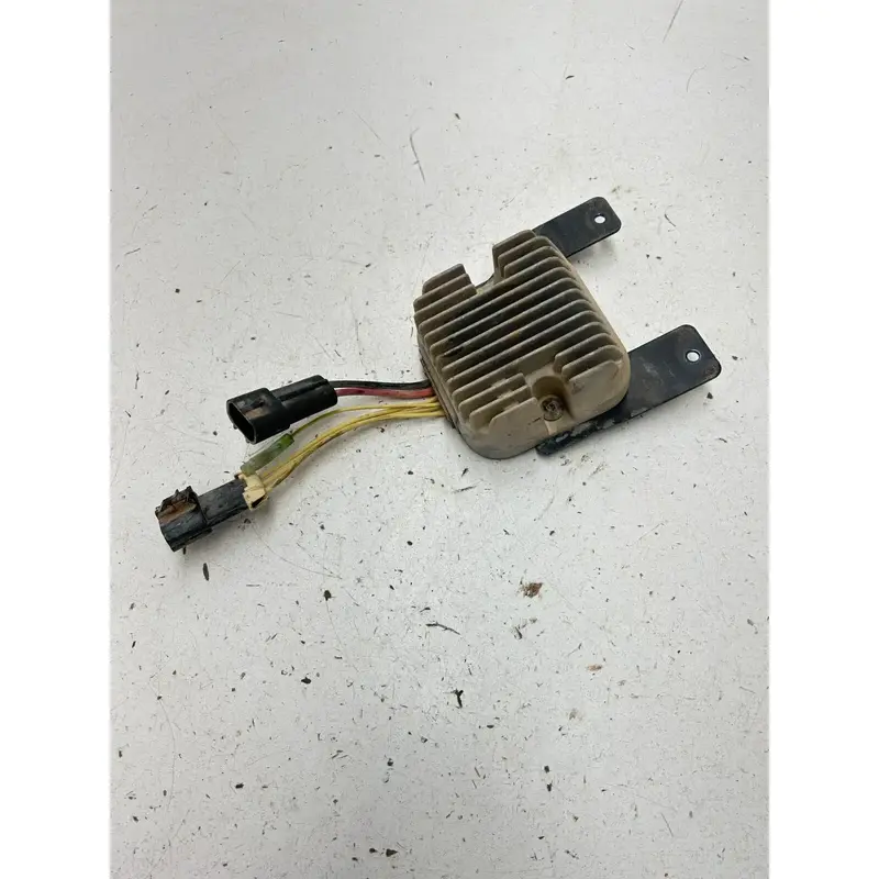 10 2010 Polaris Ranger 800 XP 4x4 OEM GOOD Regulator Mounting Bracket Voltage