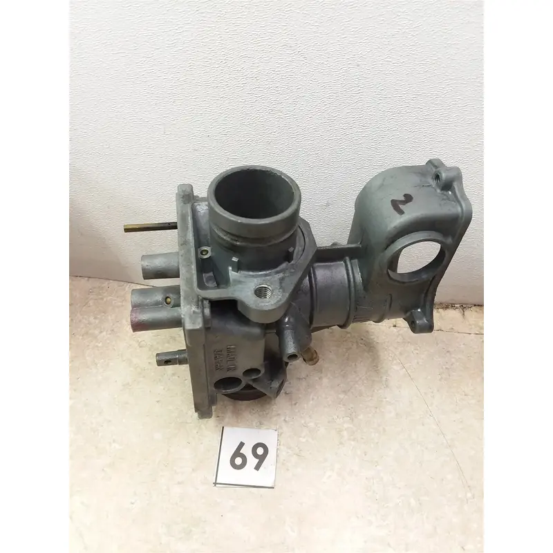 Suzuki GS550-E Carburetor Left Inside Body #69 1977 1978 1979 UO AP-418