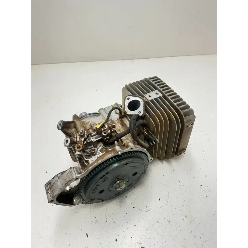 88 1988 Polaris Trail Boss 250 4x4 OEM Engine Motor Bottom End Crankcase Rod REA