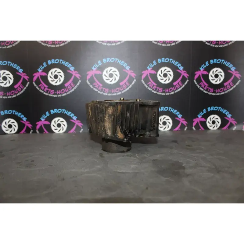 1986 yamaha moto 4 OEM ENGINE CYLINDER PISTON BLOCK JUG BARREL