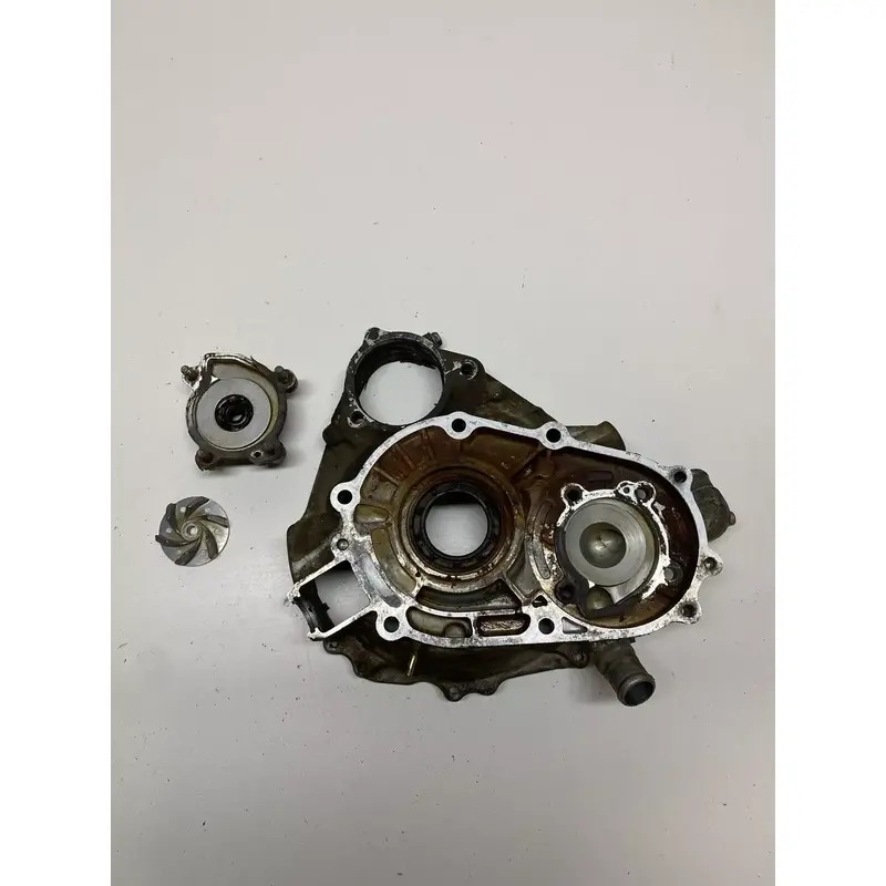 1994 94 Polaris Trail Boss 400 4x4 RUSTY Water Pump Cover Case Impeller
