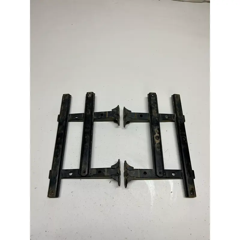 01 Yamaha Kodiak 400 4x4 YFM400 Foot Peg Mount Well Guard GOOD THREADS STRAIGHT!