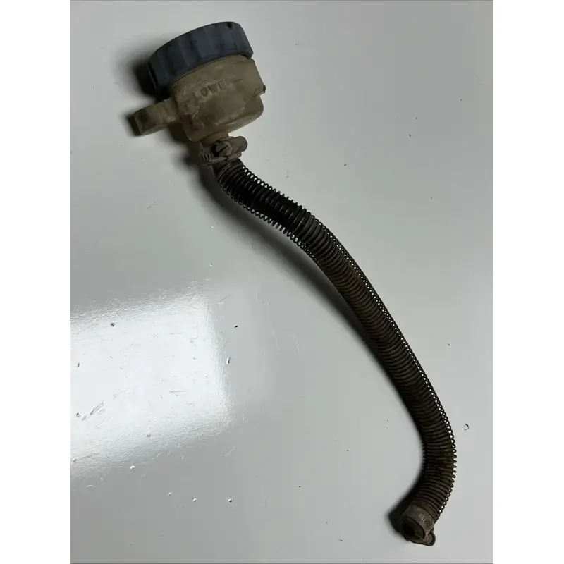 1985 yamaha tri z 250 Rear Brake Reservoir