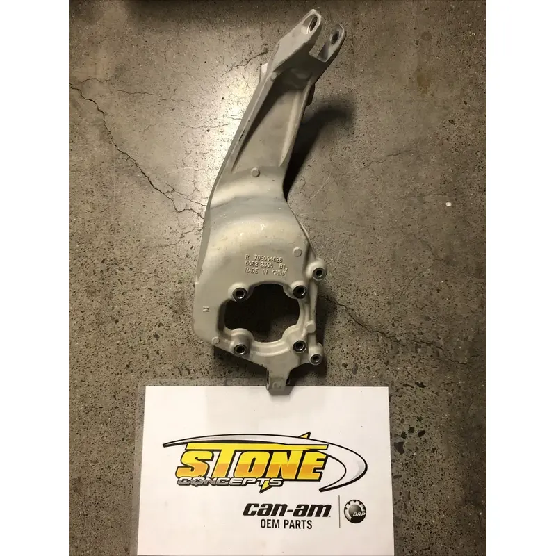 2024 2025 CAN AM MAVERICK R PASSENGER RIGHT SIDE REAR KNUCKLE SUSPENSION ARM