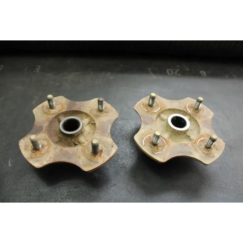 2000 Honda Recon 250 OEM Rear Hub Set  B4433