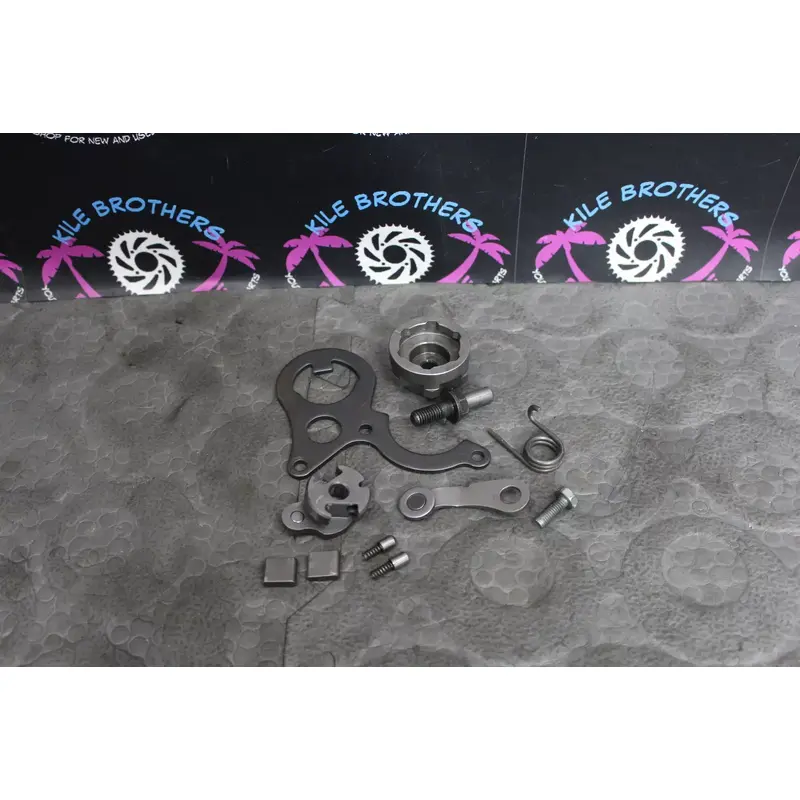 1992 honda 84-07 cr125r SHIFTER SHIFTING MECHANISM RATCHET PAWL ASSY