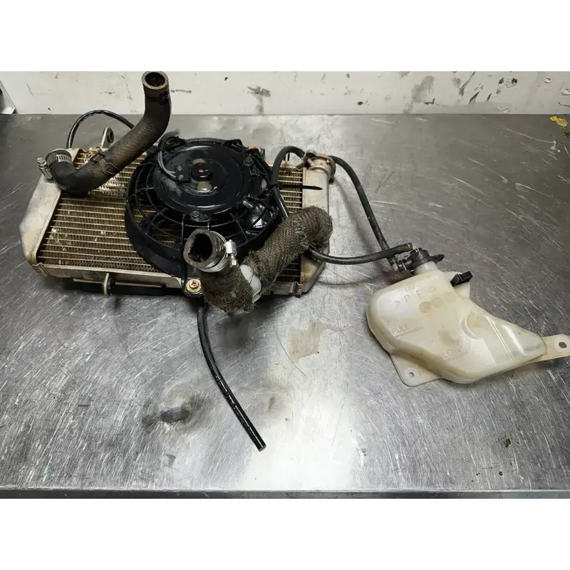 2015-2020 Yamaha YFZ450R YFZ450 R Engine Cooling Radiator Guard 1TD-E2460-01-00
