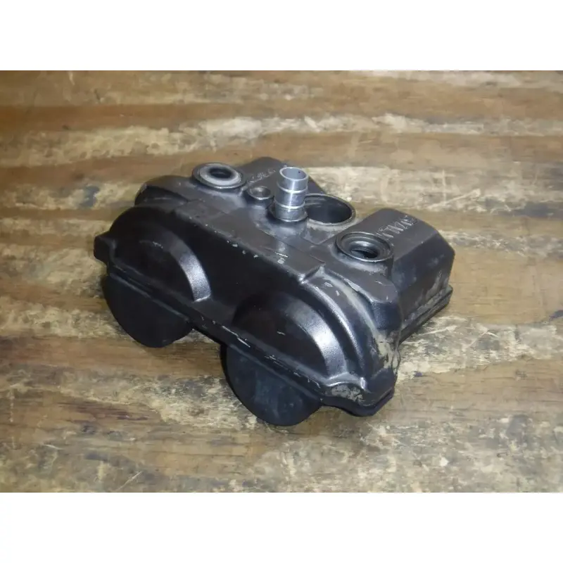 2011 Yz250F Camshaft Head Cover Cap Cylinder