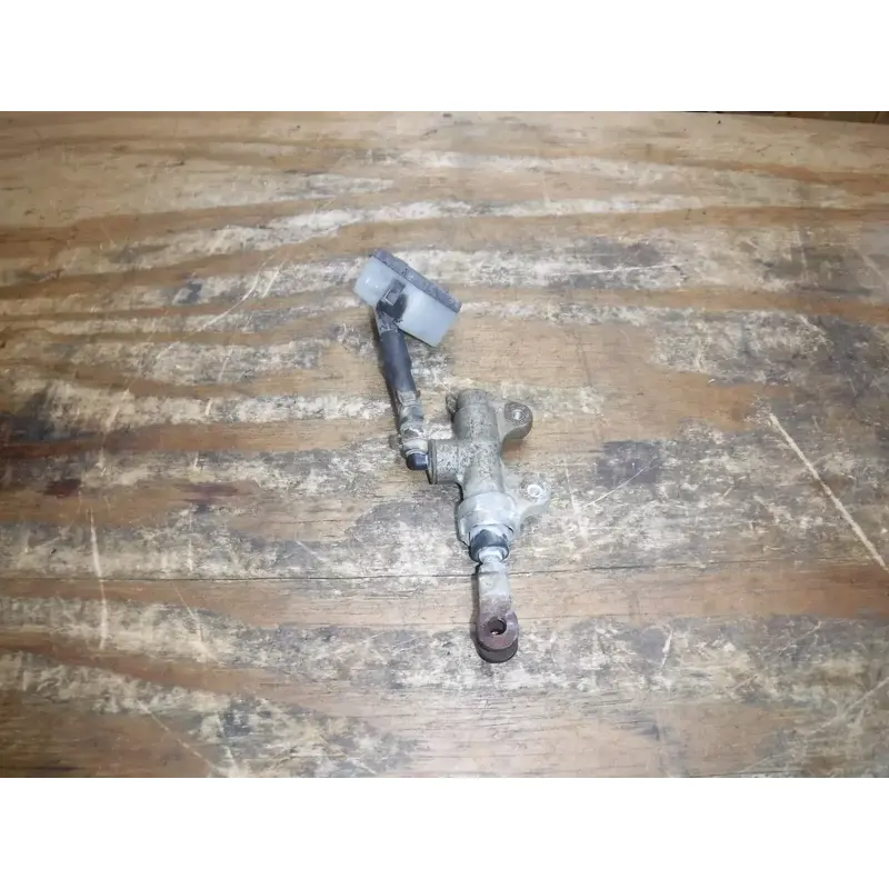 1990 KDX200 Kawasaki Rear Brake Master Cylinder Frame Fitting