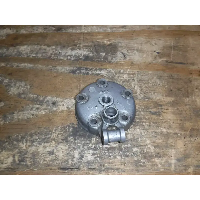 1996 Yz125 (B) Yamaha Cylinder Head Dome Piece Jug Plug
