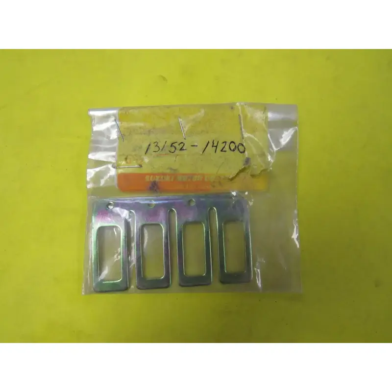 SUZUKI- 13152-14200- REED VALVE STOPPER -N.O.S.