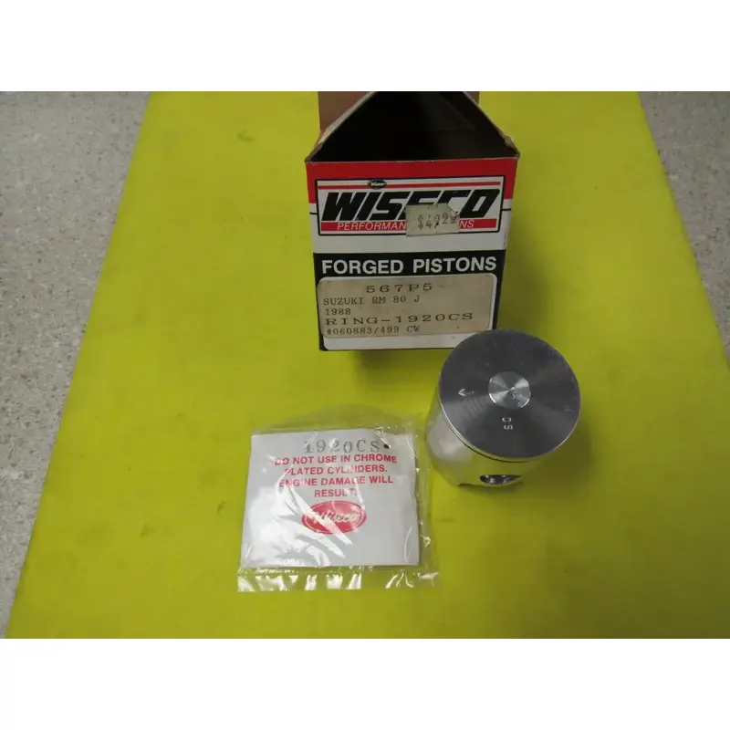 WISECO- 567P5-PISTON- RINGS INCLUDED -  N.O.S.