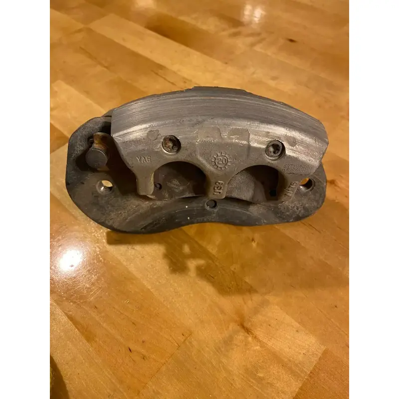 OEM 17-23 CAN-AM BRAKE CALIPER W/ MOUNT X3 MAVERICK 1000 LEFT L LH FRONT REAR