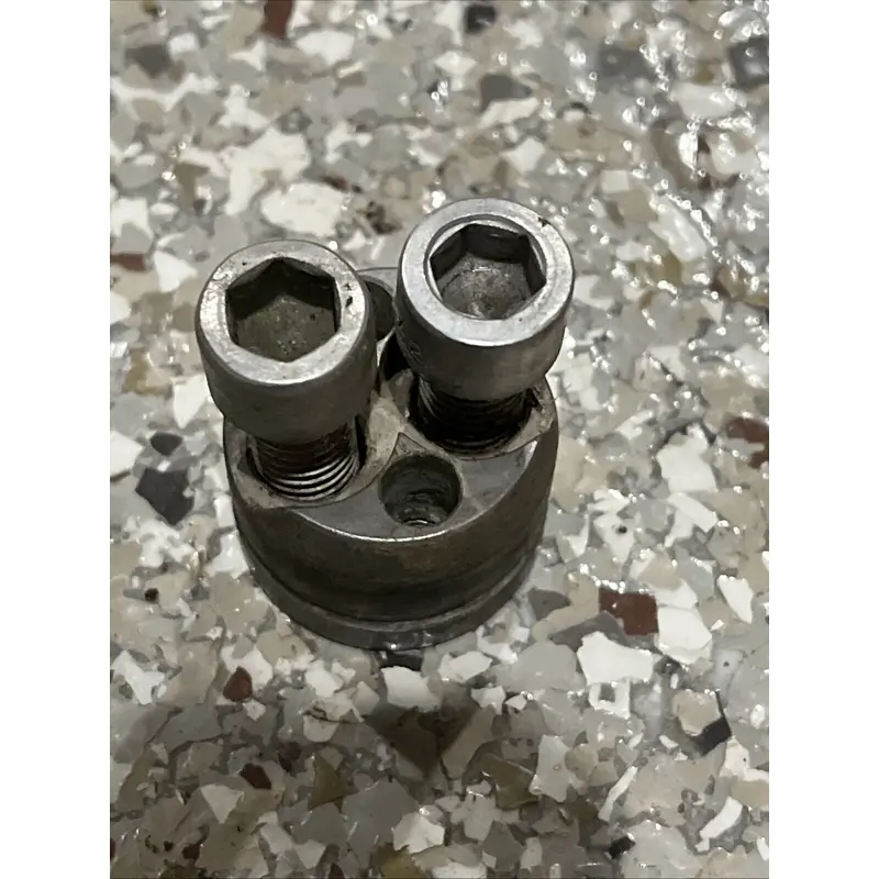 Volvo Penta AQ Series PIVOT PIN # 852705 2 Bolt Steering Pin 270 280 290 DP SP