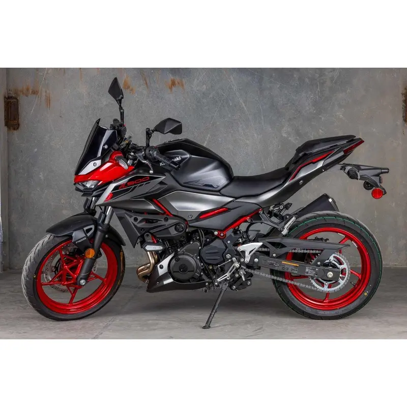 New 2025 Kawasaki Z500 SE ABS