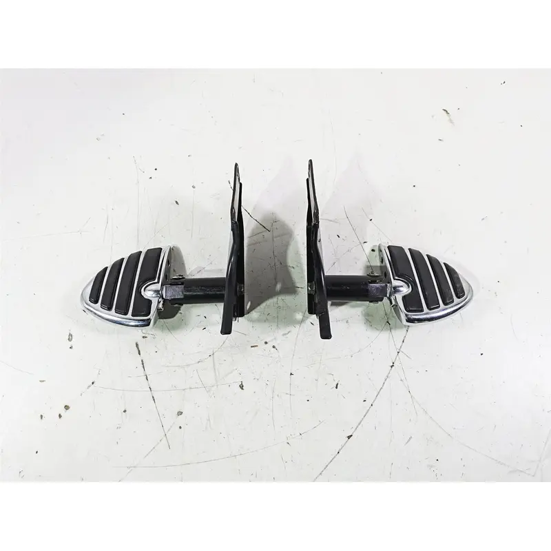 2002 Honda GL1500 CD Valkyrie Deluxe Rear Passenger Footpeg Set 50815-MZ0-000