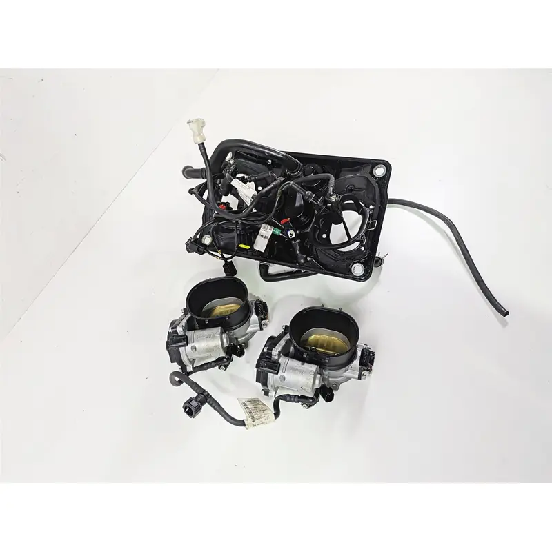 2022 Ducati Streetfighter V2 Throttle Bodies & Air Box Set 44212343B 28241121A