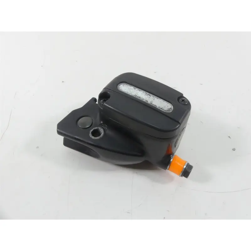 2013 Harley Davidson VRSCF Muscle Front Brake Master Cylinder 11/16 44551-08F