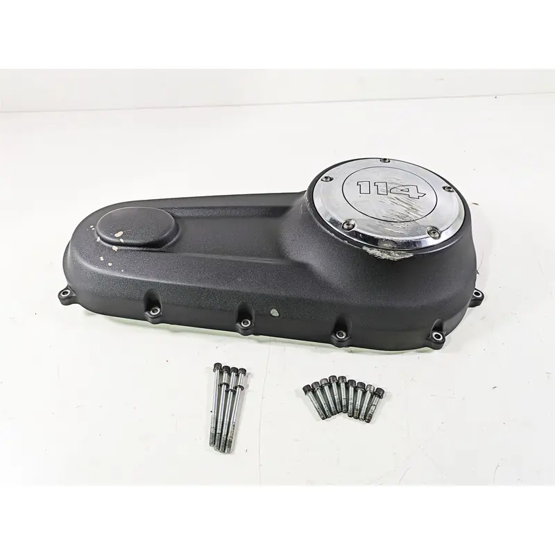 2018 Harley Softail FXFBS Fat Bob Outer Primary Drive Clutch Cover 25700559