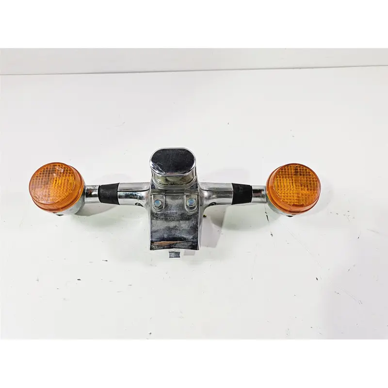 2000 Honda VT1100 Shadow Sabre Rear Blinker Turn Signal Bar 33600-MBA-613