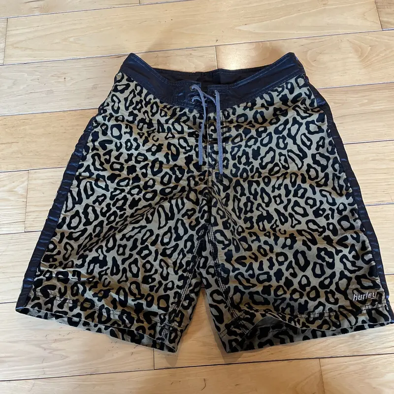 Vintage HURLEY Velvet Cheetah Print Surf Board Shorts Men's 32 Punk Skate 999.