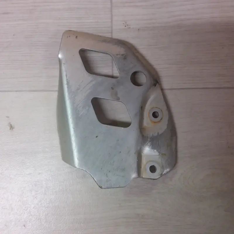 2007 Suzuki DRZ400E Rear master cylinder guard