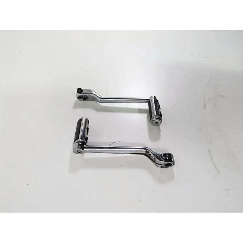 2005 Harley Touring FLHRI Road King Chrome Shifter Lever Pedal Pegs