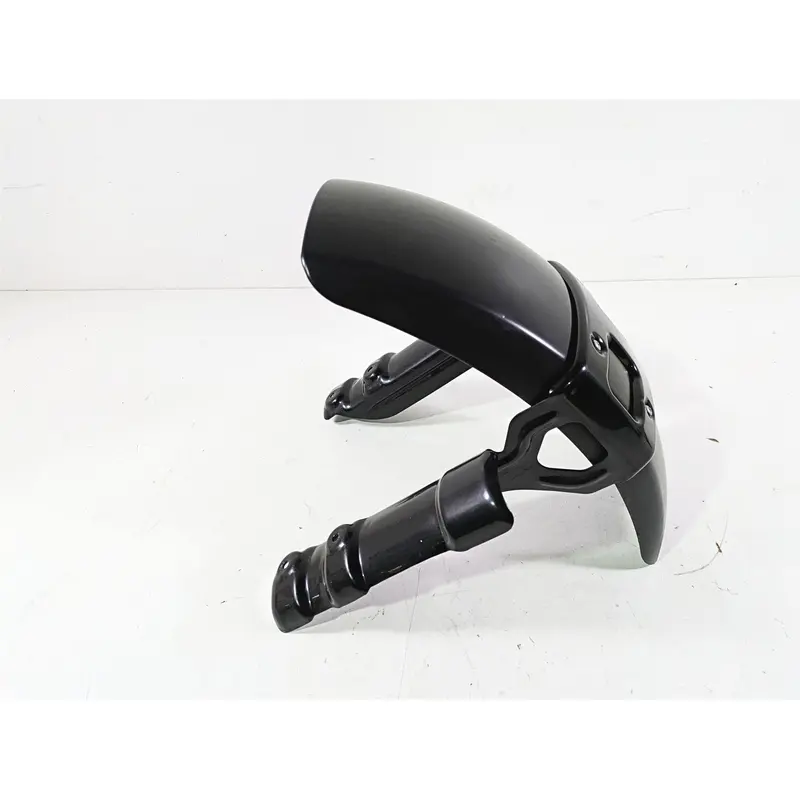 2018 Harley Softail FXFBS Fat Bob Front Fender + Mount 58900271