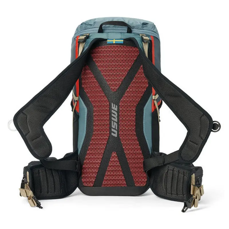 USWE Tracker 22L / 30L Daypack