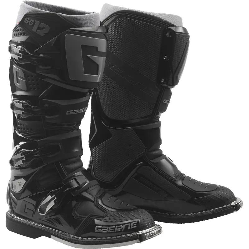 GAERNE SG-12 Black Boots Size 09 - Premium Support for Riders